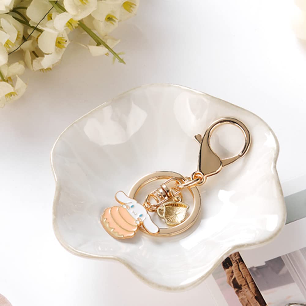 Lotus Leaf Shape Decorative Ring Tray, Small Key Bowl, Ceramic Trinket Tray Jewelry Dish Organizing Necklace Earrings, Home Decoration for Mom Best Friend Sister, Light Green.