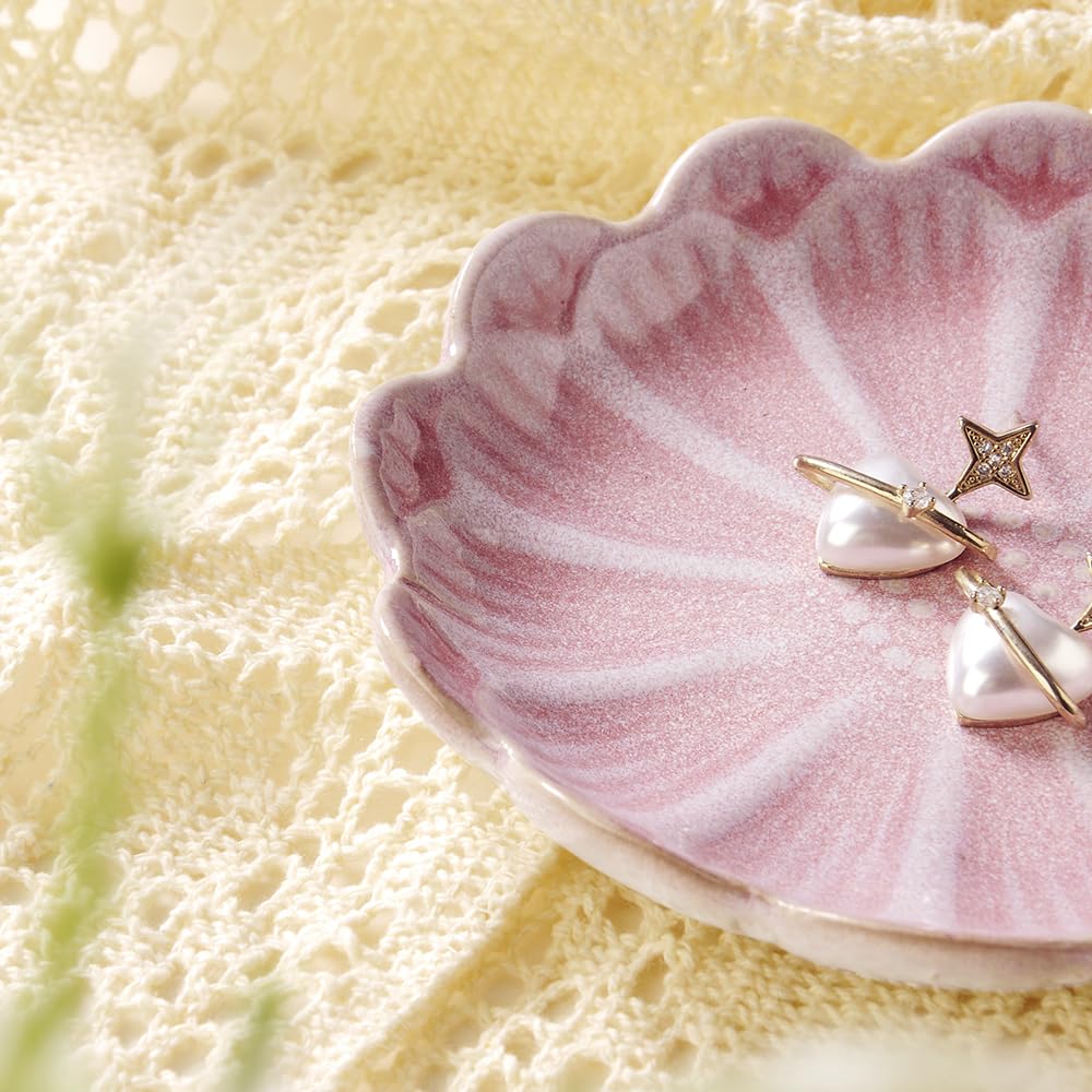 Lotus Leaf Shape Decorative Ring Tray, Small Key Bowl, Ceramic Trinket Tray Jewelry Dish Organizing Necklace Earrings, Home Decoration for Mom Best Friend Sister, Light Green.